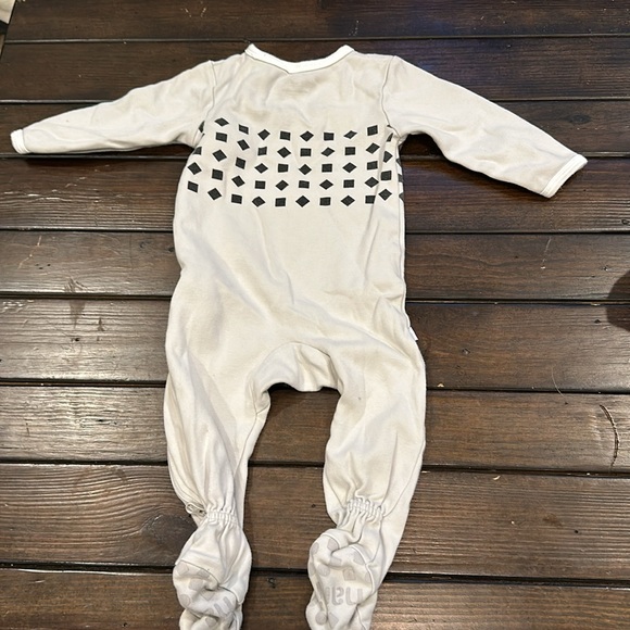 Nanit Breathwear Sleeper - 6-9M - Picture 3 of 3